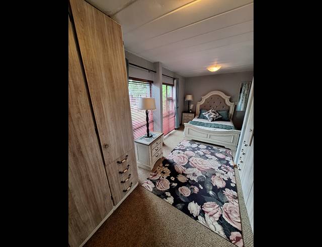 4 bed property for sale in AERORAND